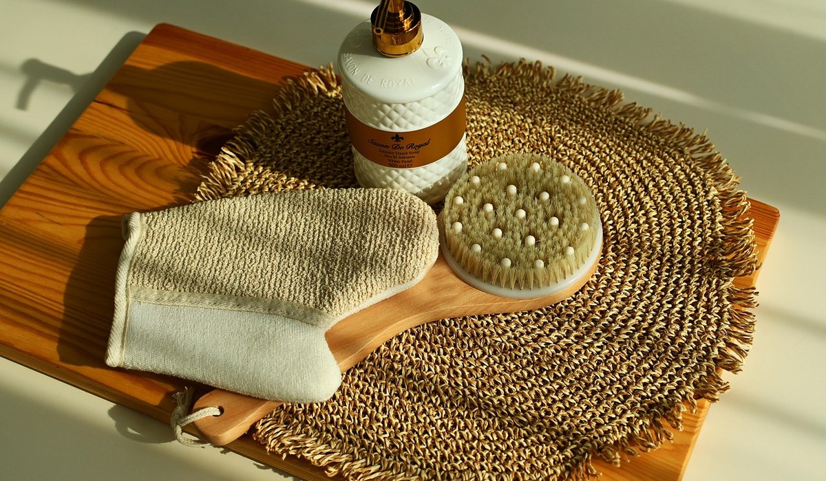 Building a Simple Evening Self-Care Routine